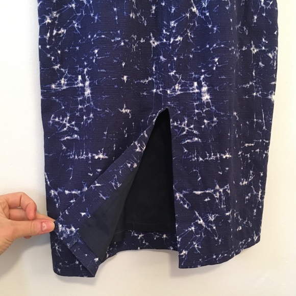 💕Michael Kors Sleeveless Navy/Print Sheath Dress - Picture 4 of 8